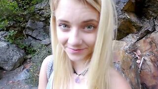 Blonde stepdaughter Riley Star fucked doggystyle after BJ