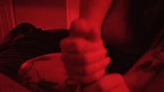 Hand job from babe tatted MILF
