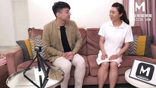 [Domestic] Madou Media Works/MD-0084 Expert Young chick on the Road/ Free See
