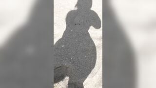 Huge ass Pinky nude beach fun