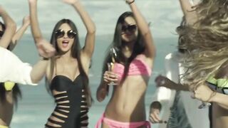 Beauty sexy Bikini Bitches 08.09.2021