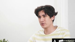 Big Boobed Payton Preslee Craves Her Stepbrother's LONG Penis
