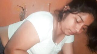 enjoys a yummy sex with my cousin I accidentally came to visit and I was alone the cuckold was working
