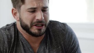 I was fucked by the muscled big dick dude in doggy style before receiving facial