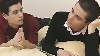 Foot fetish twink Winter Vance gets kinky toe licking in 69
