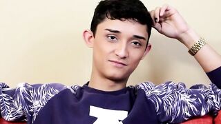 Twink shows off his ass and cock and masturbates