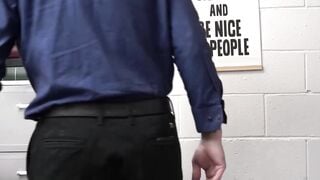 Readhead shoplifter Aria Carson creampied by police officer