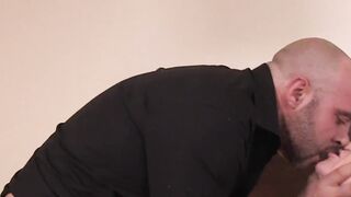 Kinky Lacey Starr fucked missionary before massive cumshot