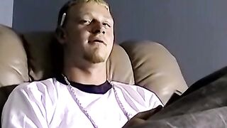 Fat guy blows hairy redneck and receives hardcore anal