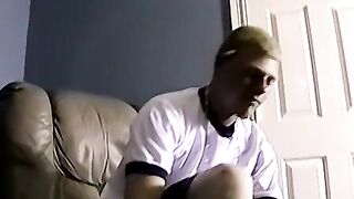 Fat guy blows hairy redneck and receives hardcore anal
