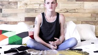 Inked twink dildos his ass and jerks off until he cums hard