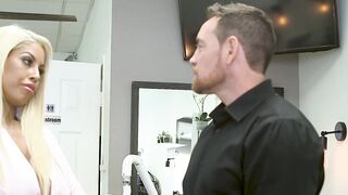 Romeo Price hammered his boss bitch Bridgette B in the salon