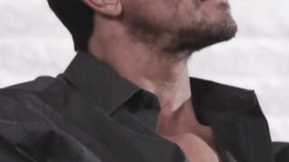 Mature guy Tommy Gunn kisses her stepdaughter's body and arousing her.
