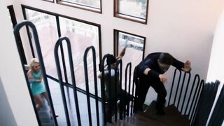 TabloidXXX.com - Aaliyah Love's deep throat challenge with a massive hard cock
