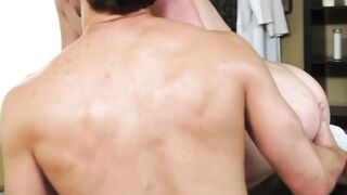 Muscular hunks perform raw banging with each other for fun