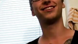 Young amateur is pulling out his dick and masturbates wild