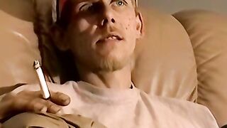 Amateur redneck takes a smoke before boning black homo