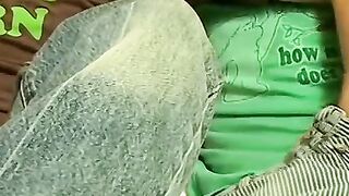 Young Devon and gorgeous Ayden sucked the throbbing dick of hot London in a threesome