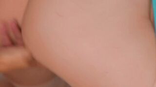 Lexi Lore pussy licked by two blonde lesbians in three way