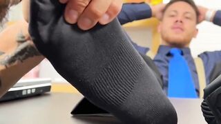 MaleFeetXXX.com - Dan Edwards impressed by Johnny Hazzard's expert feet sucking and w