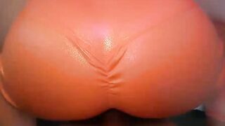 BIG ASS in PINK LEGGINGS Receive a CUM on PUSSY vol1