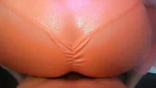 BIG ASS in PINK LEGGINGS Receive a CUM on PUSSY vol1