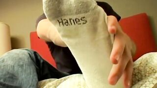 Stunning dude Bryce Corbin strips down and shows off his sexy feet and toes