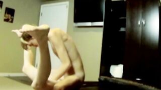 Bottom twink pounded until he unloads his hot milk