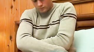 TwinkUndie.com - Straight guy Bryce's first-time cum taste and intense orgasm