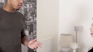 Stepsister ends the hate with brother by sucking him off