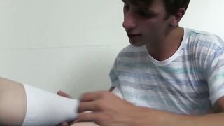 GuysToeSucking.com - Handsome twink teases with toes before pounding his lover