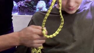 Twink Dakota Lovell handcuffed and dominated by Armando de Armas Hoe 2