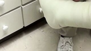 Hot Evan Heinze takes more than a foot cast in the emergency room