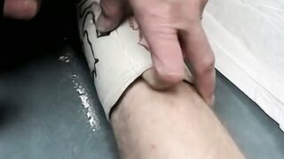 Hot Evan Heinze takes more than a foot cast in the emergency room