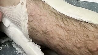 Hot Evan Heinze takes more than a foot cast in the emergency room