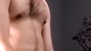 Gay amateurs in threeway jack off while cocks are sucked