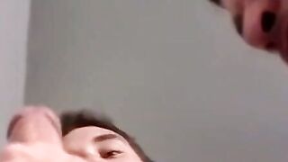 Gay amateurs in threeway jack off while cocks are sucked