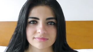 Leidy Silva starts her career with a three-way