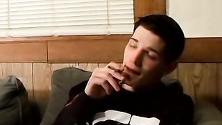 Hardcore stroking and smoking session on the couch by straight buddies Chain and Benz