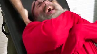 MaleFeetXXX.com - Giant Rick's enjoyment of being tickled with his huge size thirteen