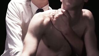 Nathan James' anal fucking and fingering with Jonah Wheeler