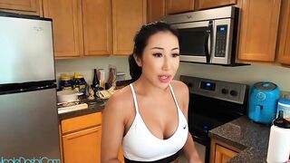 My bf didn't do the dishes, so he makes it up to me with Hottie kitchen sex