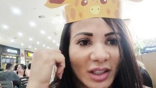Uber of Pickachu into São Paulo. The coup is the same only changes the victim. This time a complete kkkkk candy seller on the red