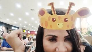 Uber of Pickachu into São Paulo. The coup is the same only changes the victim. This time a complete kkkkk candy seller on the red