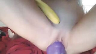 19 Yo women solo masturbation cum