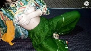 Aram se chodo ,drd ho rha h clear hindi audio chachi plowed