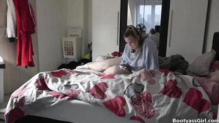 My GF woke me up from a soak dream
