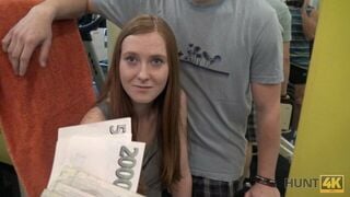 HUNT4K. Into empty gym hunter pays greedy cuckold money