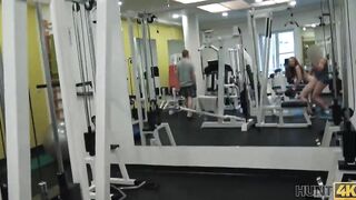 HUNT4K. Into empty gym hunter pays greedy cuckold money