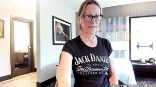goddess Wifey Star Jess Ryan Offer Honest Penis Rating